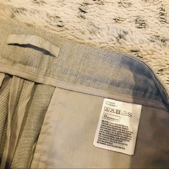 H&M Trousers - Light Gray Tiny Houndstooth Pattern - Picture 2 of 5